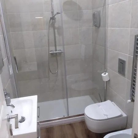 招待所 吉由利亚魅力度假旅馆 斯培西亚