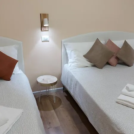 ゲストハウス Glam Giulia ラ・スペツィア