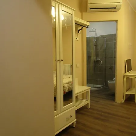 Glam Giulia ゲストハウス 4*