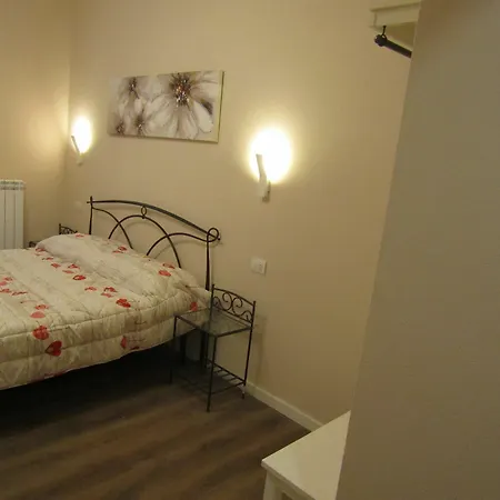 Glam Giulia ゲストハウス 4*