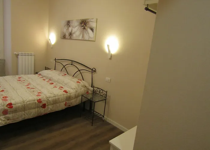 Glam Giulia Pensión 4*